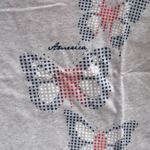 NWT America Butterflies Ladies Heather Gray Ladies Short Sleeve Tee - Picture 3 of 5